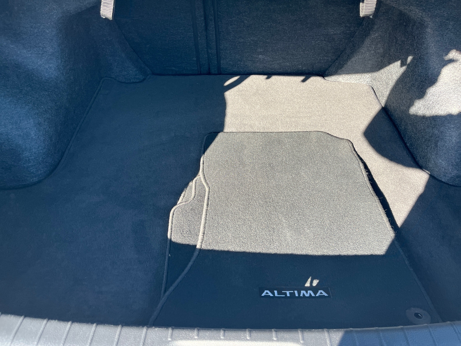 Thumbnail: 2025 Nissan Altima - 6