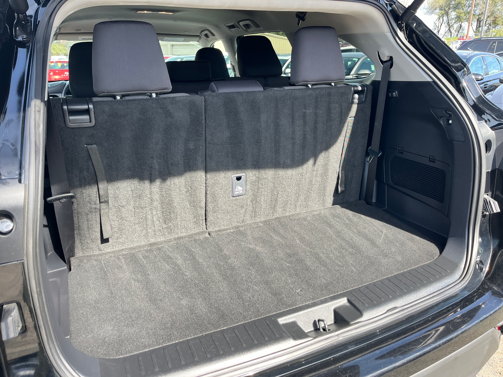 Thumbnail: 2025 Toyota Highlander - 6