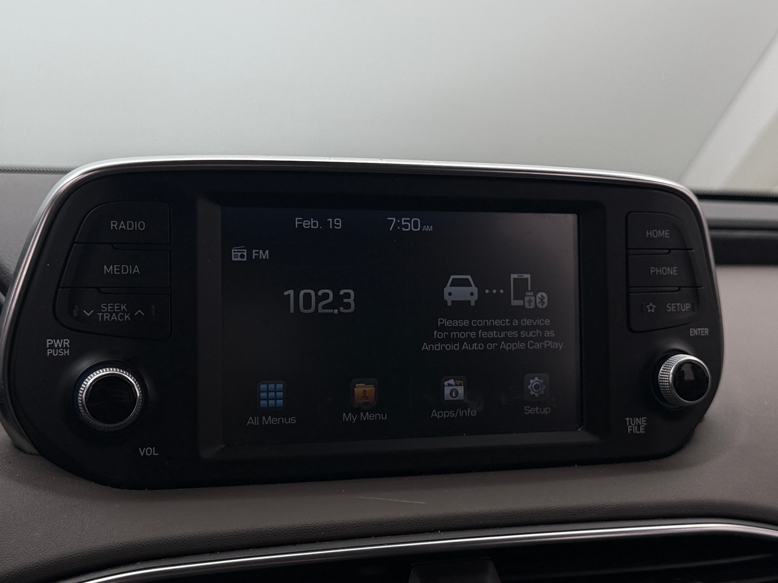 Thumbnail: 2020 Hyundai Santa Fe - 4