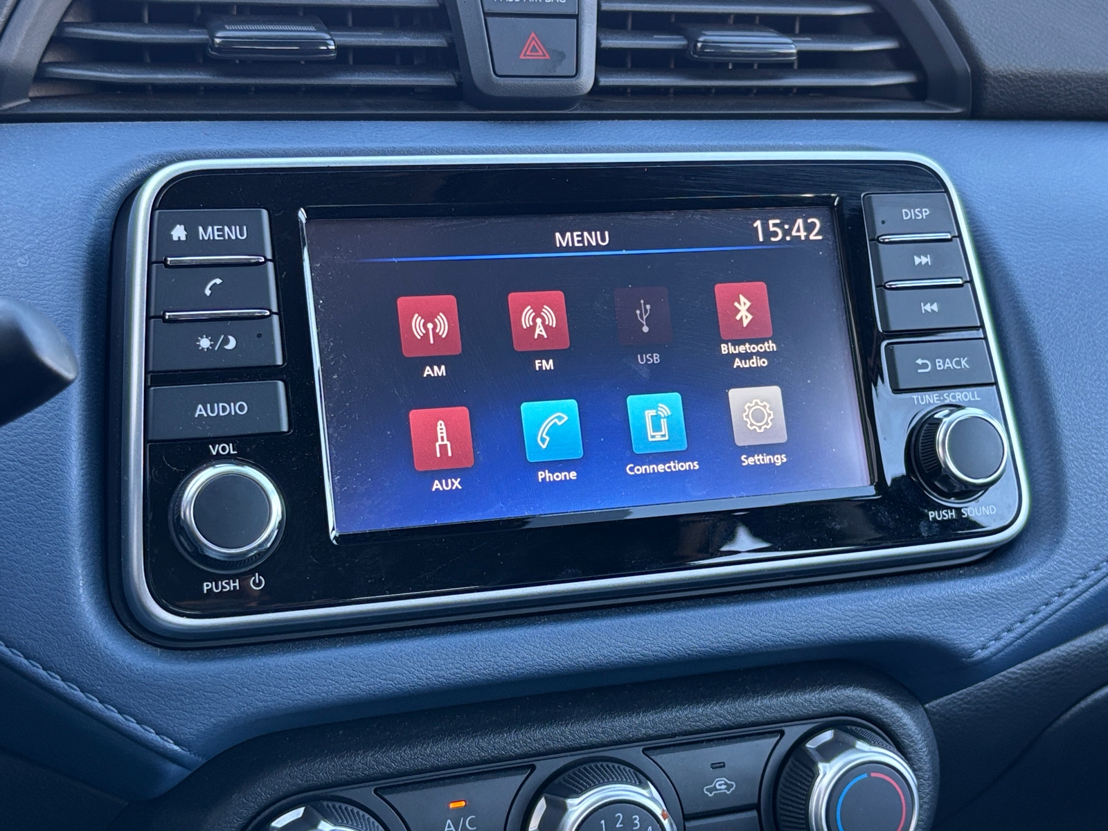 Thumbnail: 2025 Nissan Versa - 4