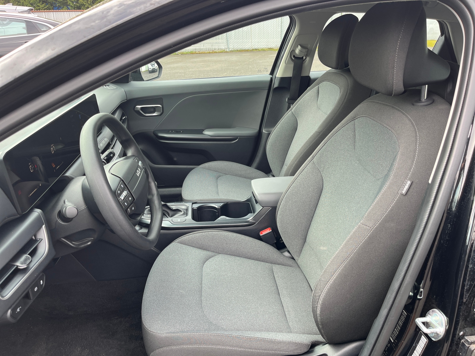 Thumbnail: 2025 Kia K4 - 2