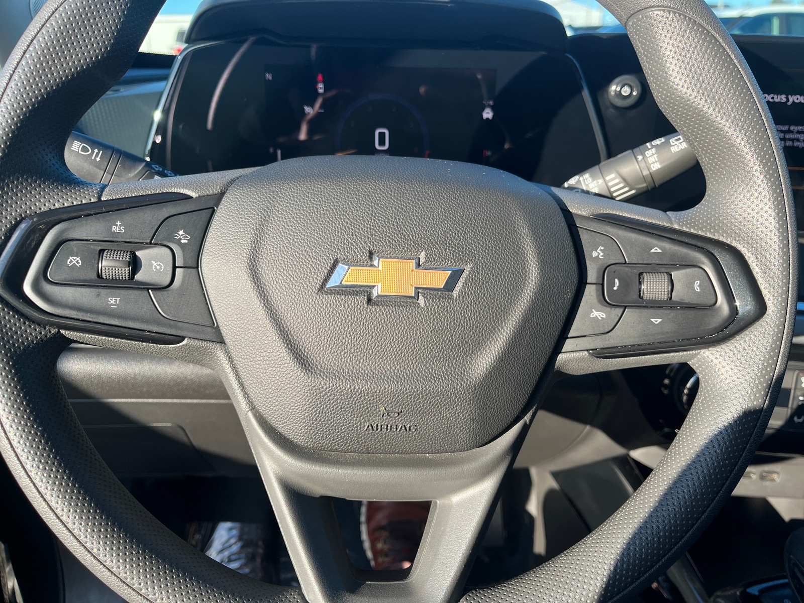 Thumbnail: 2025 Chevrolet Trax - 5