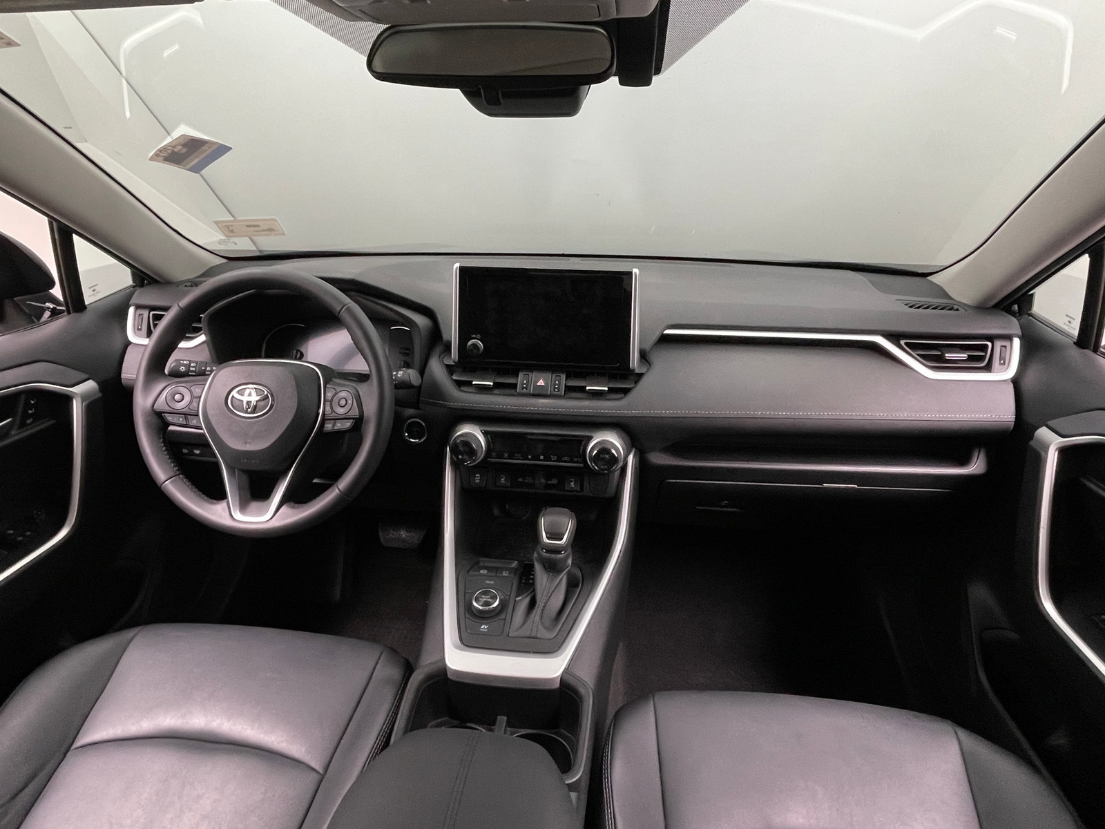 Thumbnail: 2023 Toyota RAV4 - 3