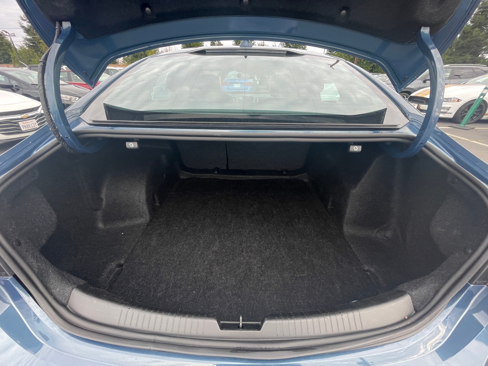 Thumbnail: 2024 Chevrolet Malibu - 4