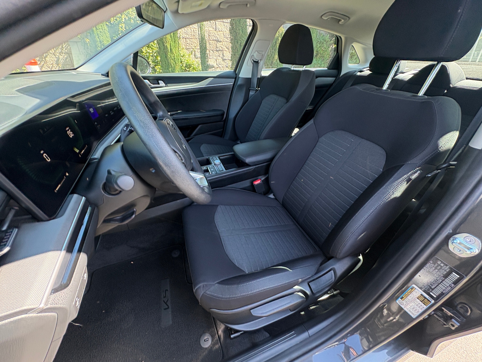 Thumbnail: 2025 Kia K5 - 2