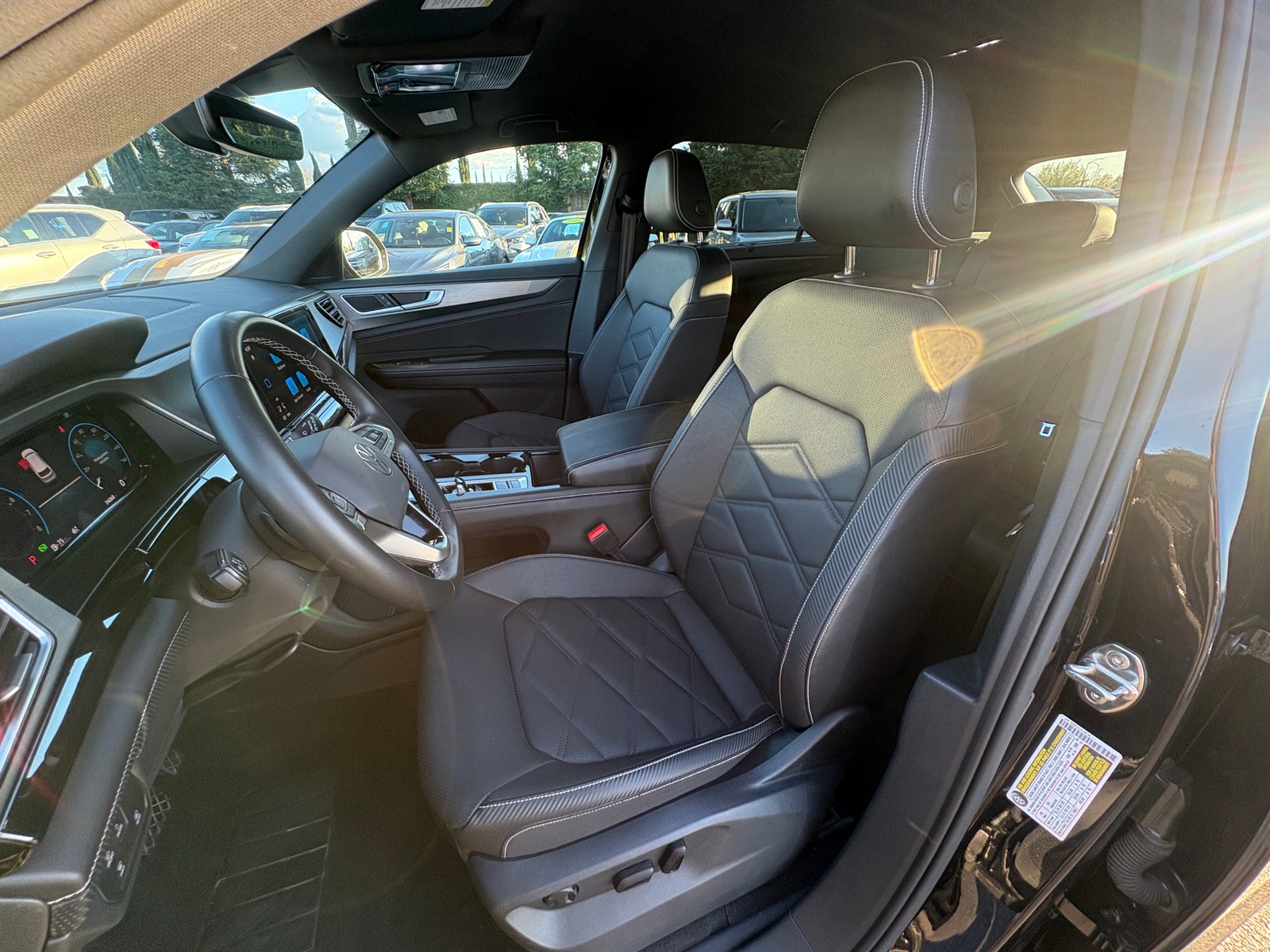 Thumbnail: 2025 Volkswagen Atlas - 2