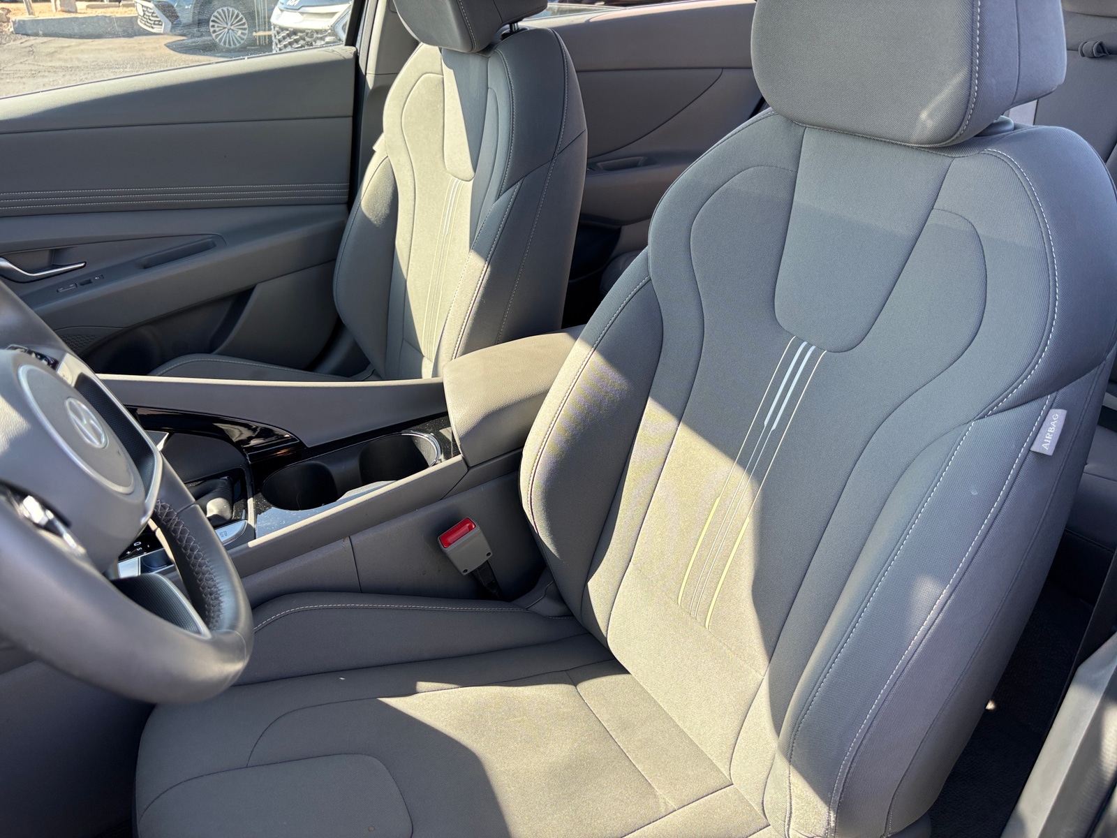 Thumbnail: 2025 Hyundai Elantra - 2