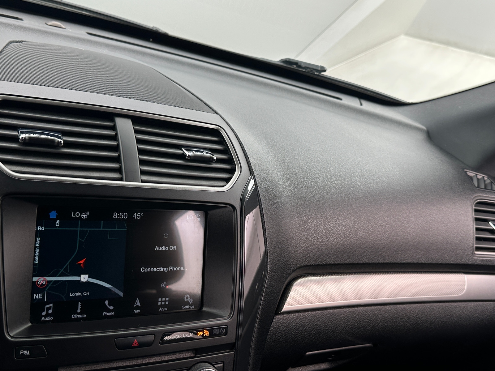 Thumbnail: 2018 Ford Explorer - 3