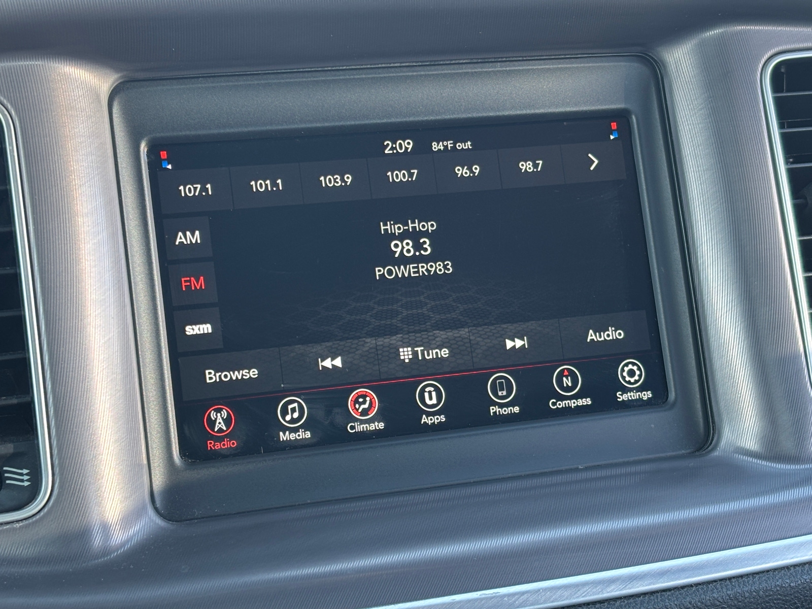 Thumbnail: 2022 Dodge Charger - 4