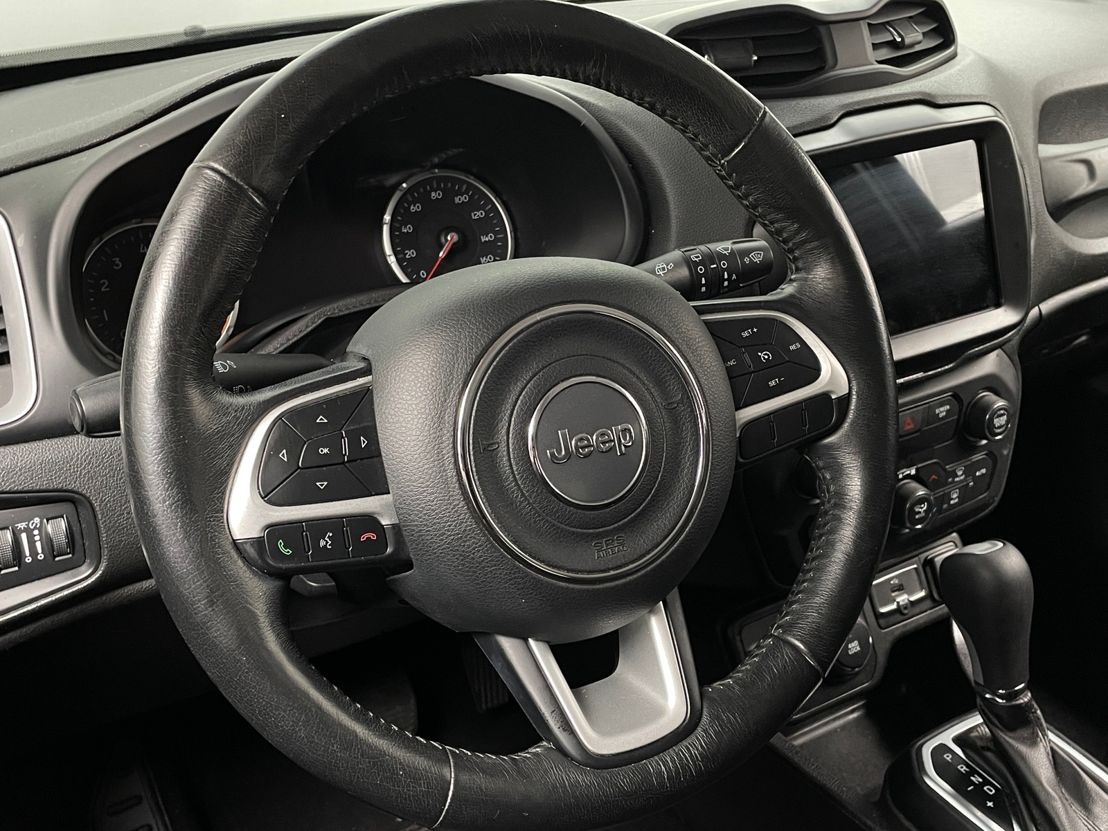 Thumbnail: 2018 Jeep Renegade - 5