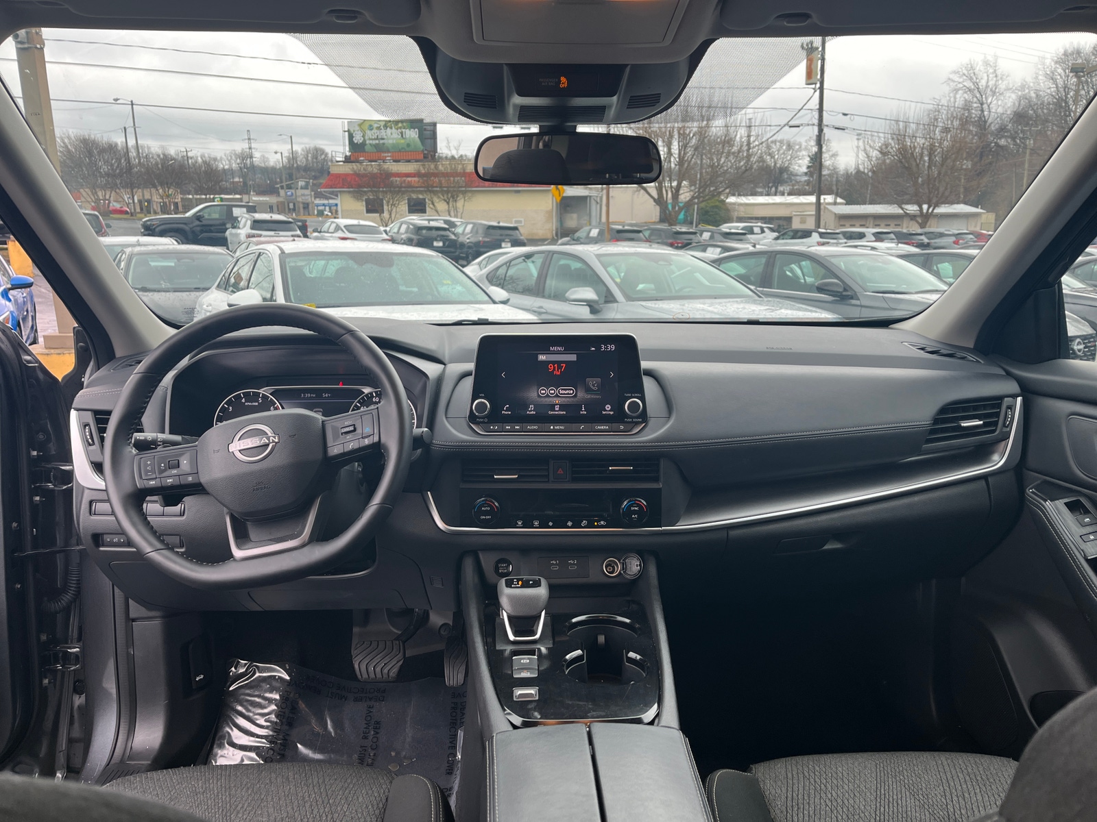 Thumbnail: 2025 Nissan Rogue - 3