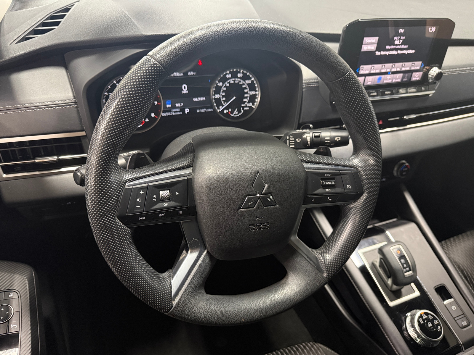 Thumbnail: 2022 Mitsubishi Outlander - 5