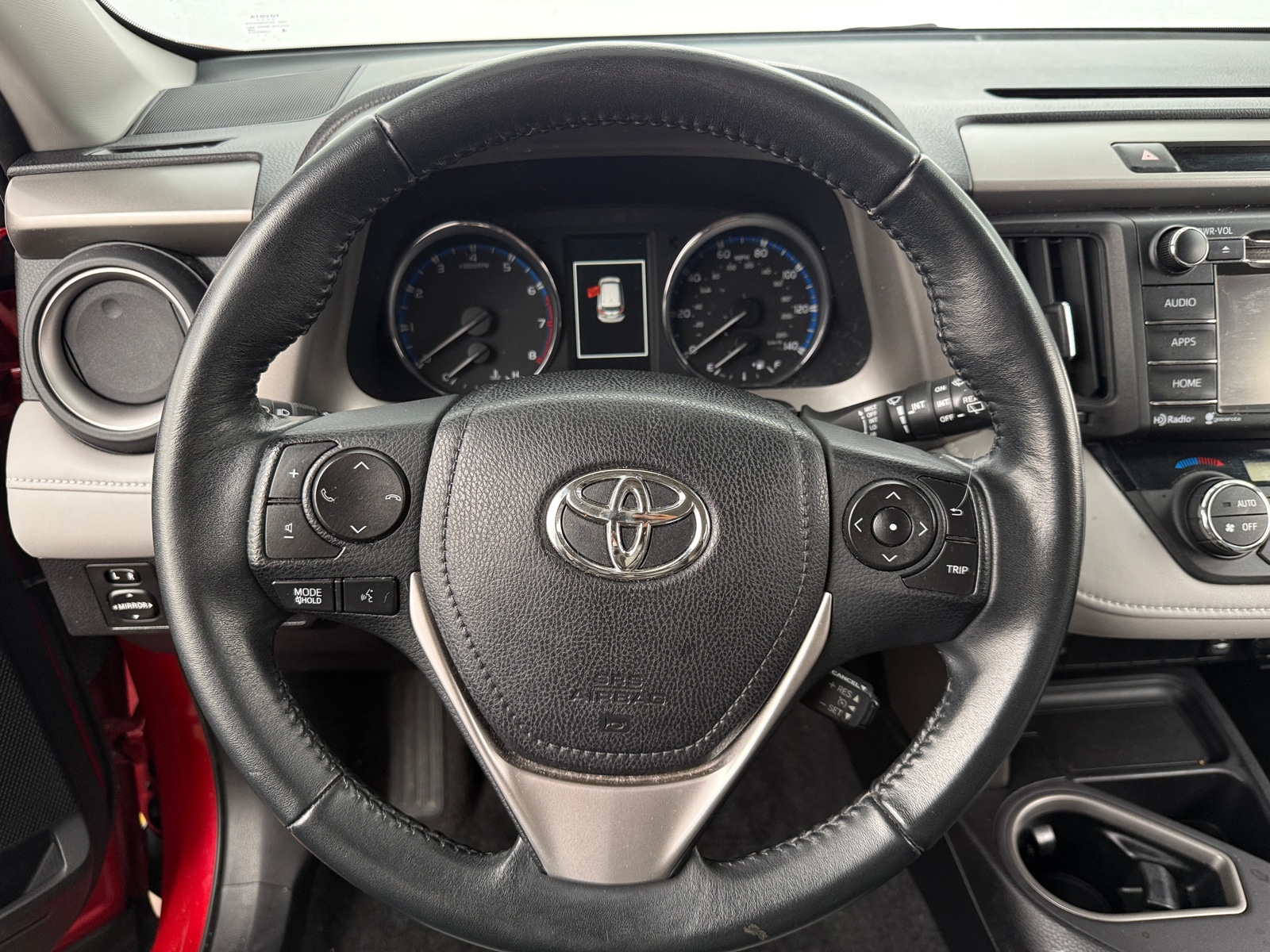 Thumbnail: 2016 Toyota RAV4 - 5