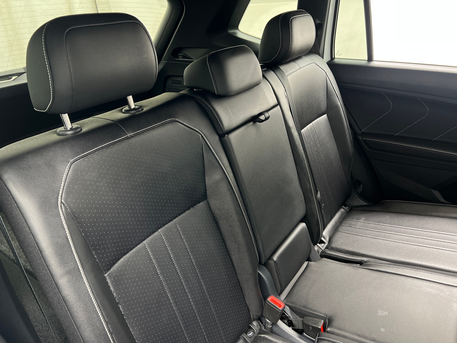 Thumbnail: 2024 Volkswagen Tiguan - 5