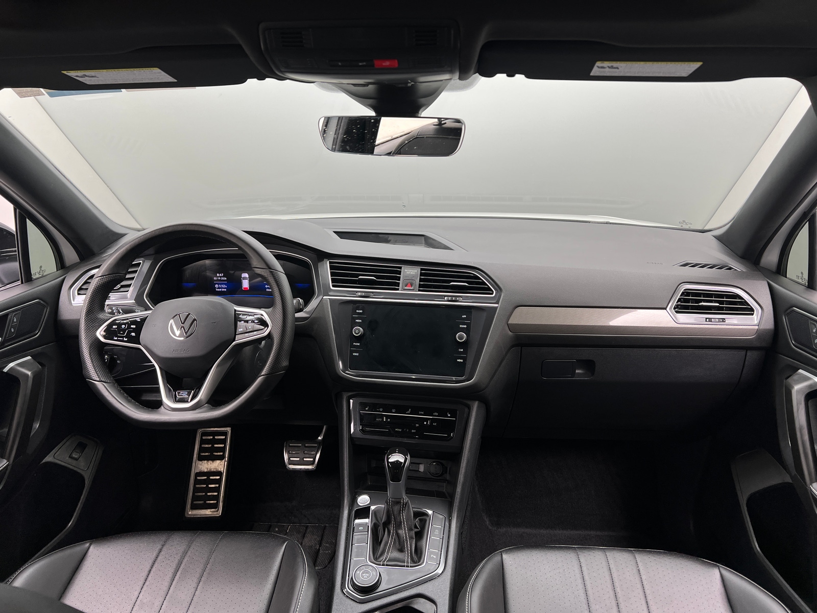 Thumbnail: 2024 Volkswagen Tiguan - 2