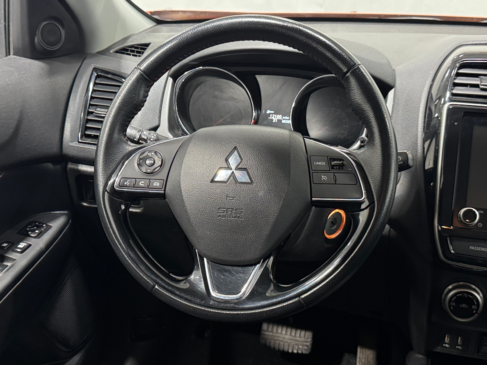 Thumbnail: 2023 Mitsubishi Outlander Sport - 5