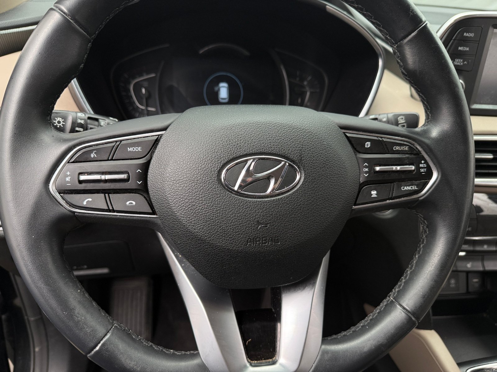 Thumbnail: 2019 Hyundai Santa Fe - 5