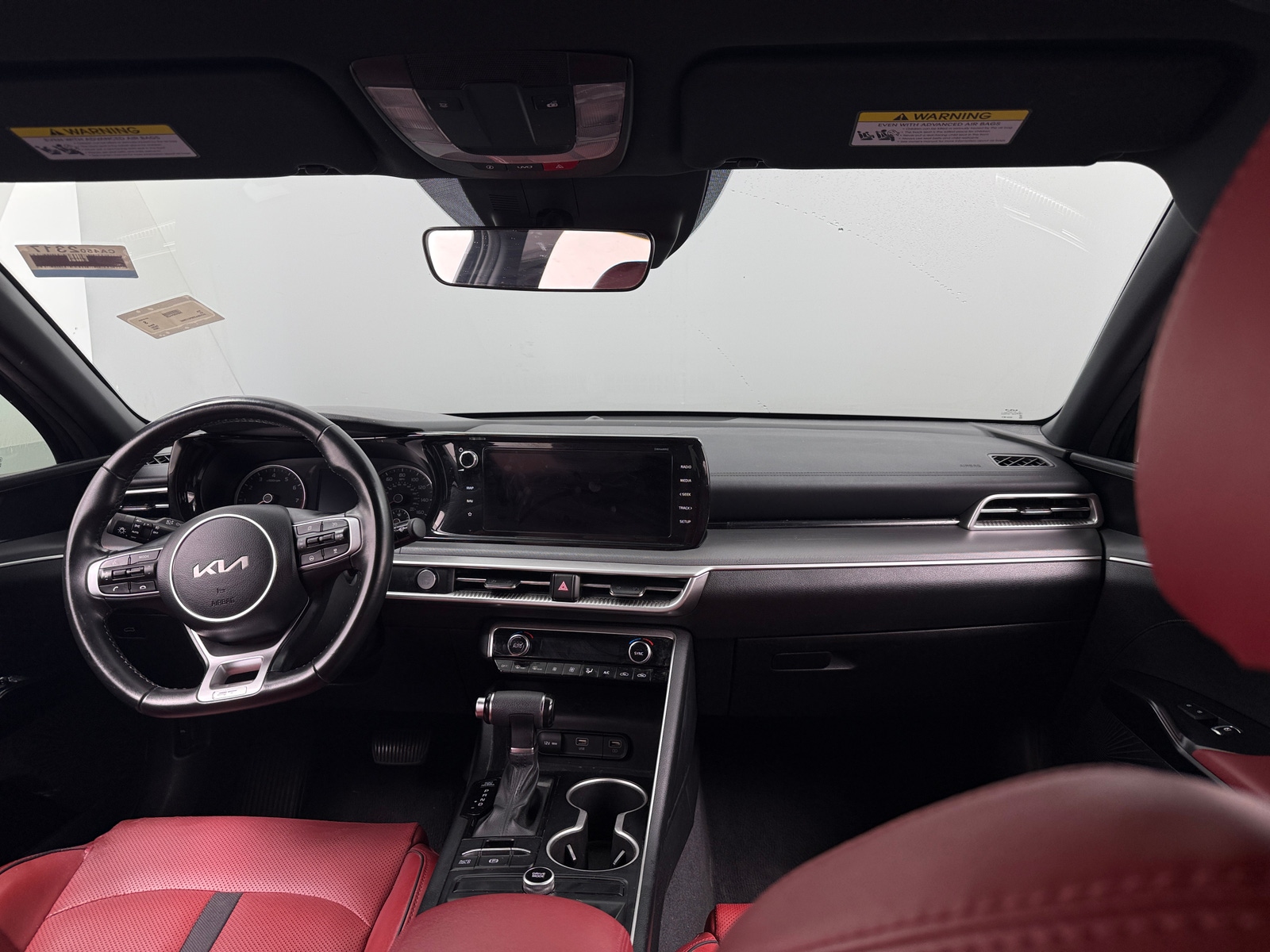 Thumbnail: 2023 Kia K5 - 3