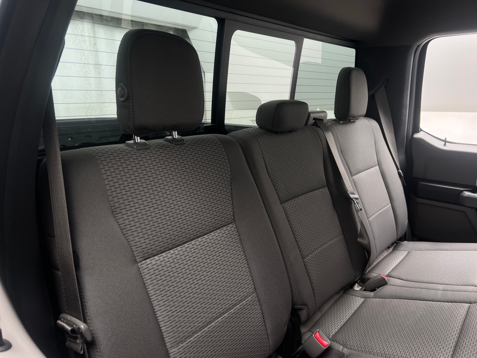 Thumbnail: 2016 Ford Econoline - 6