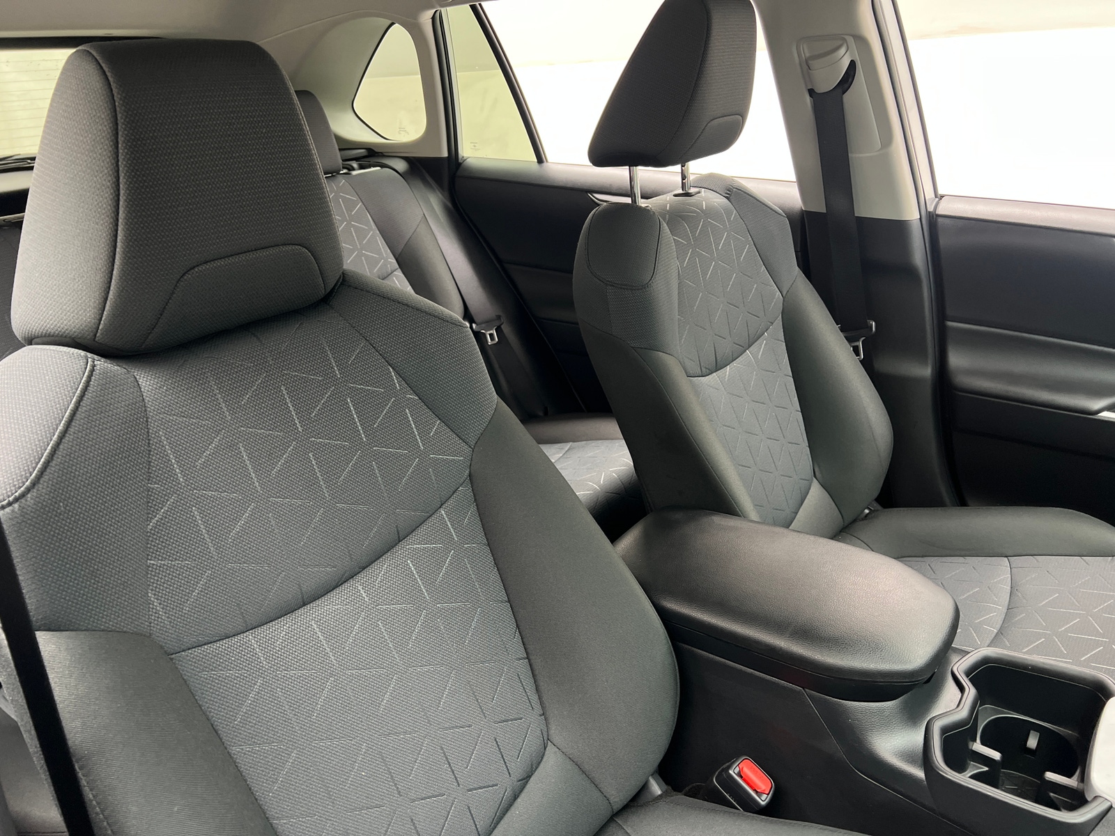 Thumbnail: 2025 Toyota RAV4 - 2