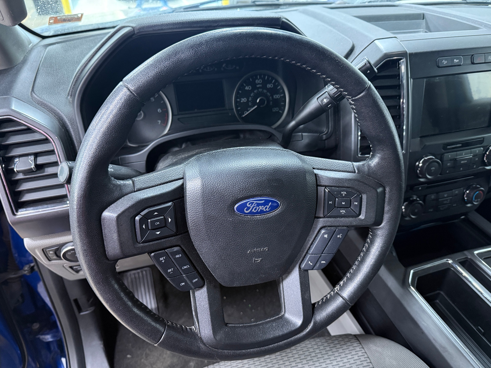 Thumbnail: 2018 Ford Econoline - 5