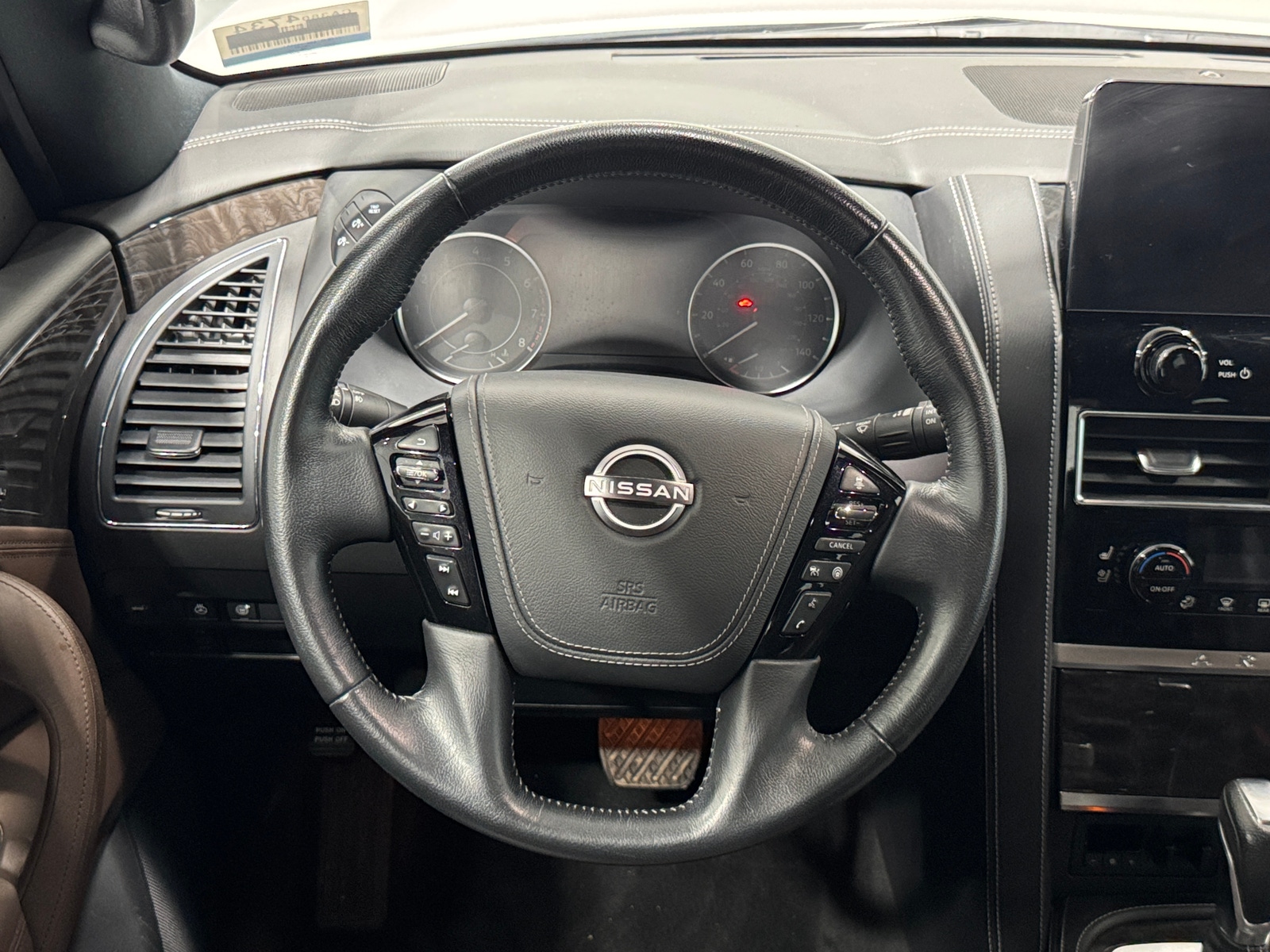 Thumbnail: 2022 Nissan Armada - 4