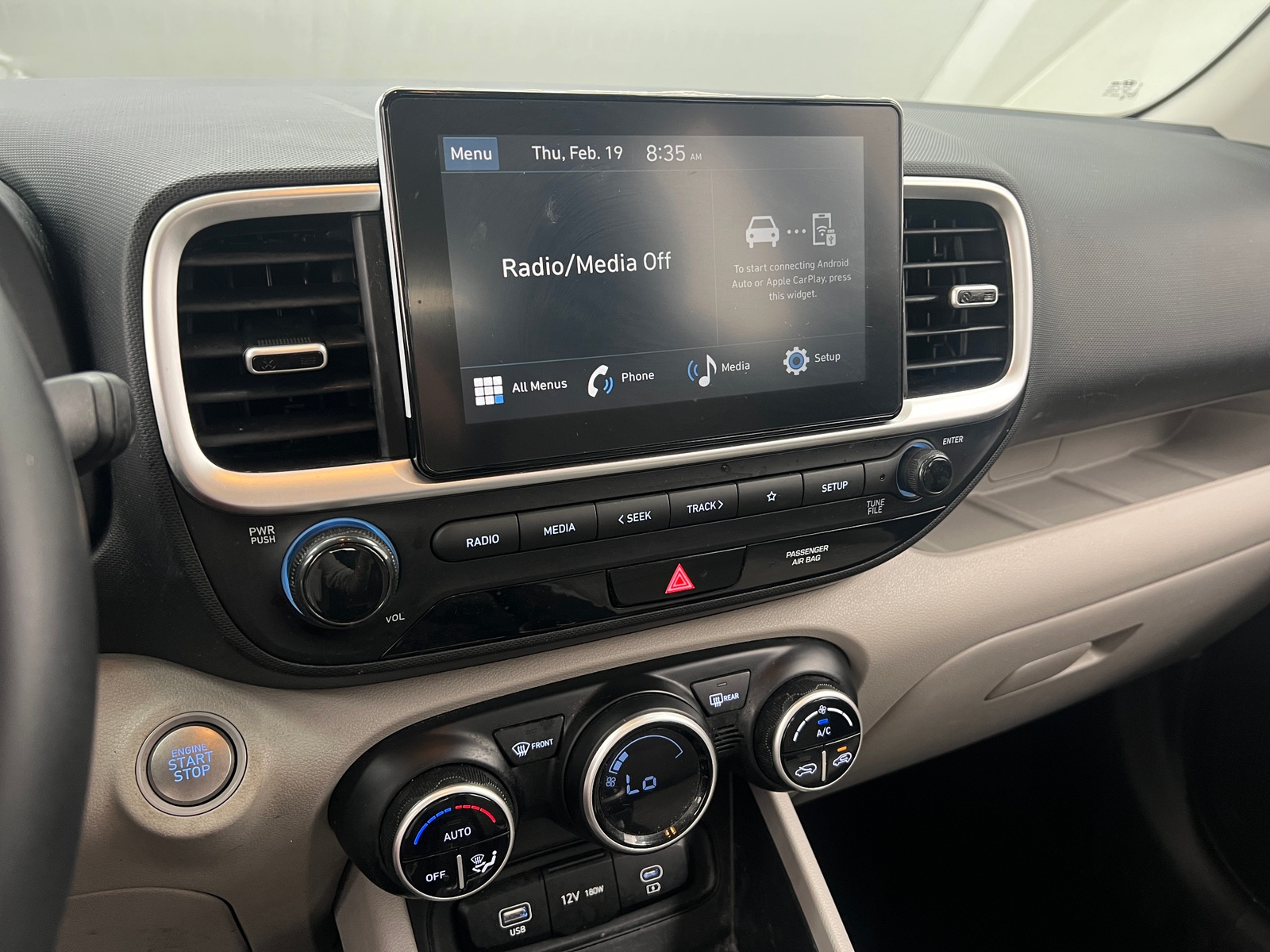 Thumbnail: 2024 Hyundai Venue - 4