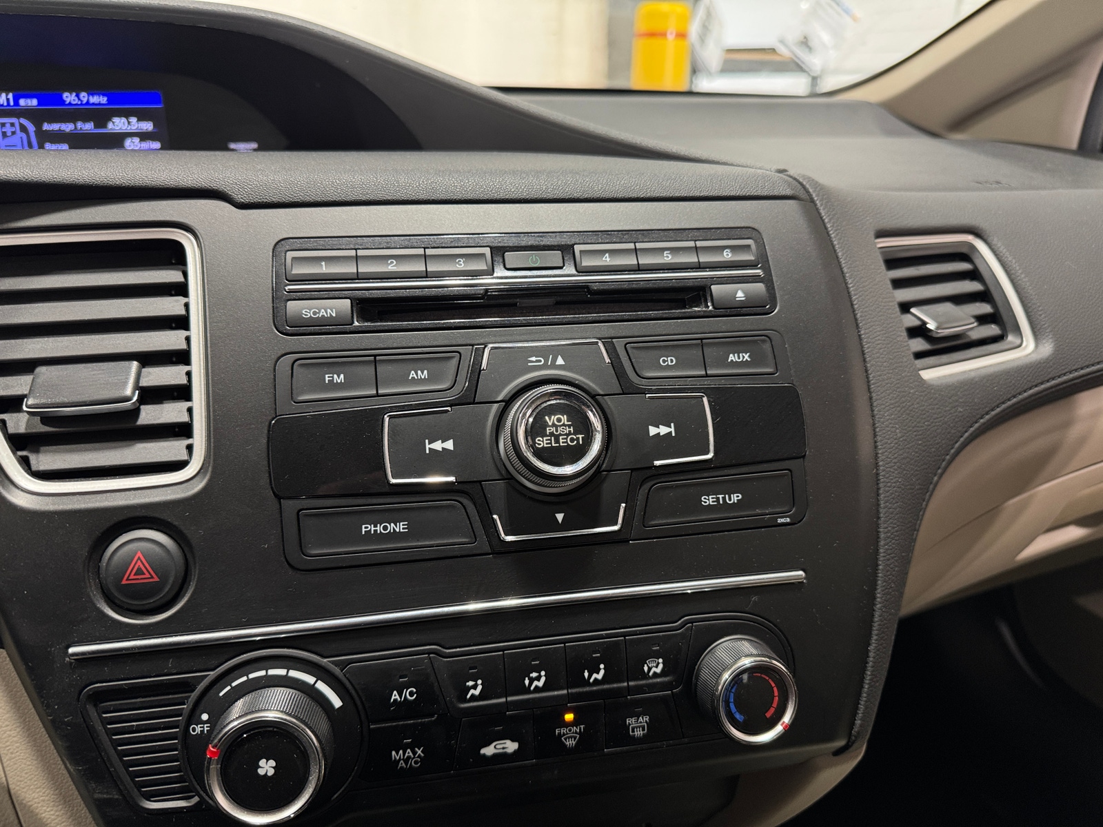 Thumbnail: 2015 Honda Civic - 4