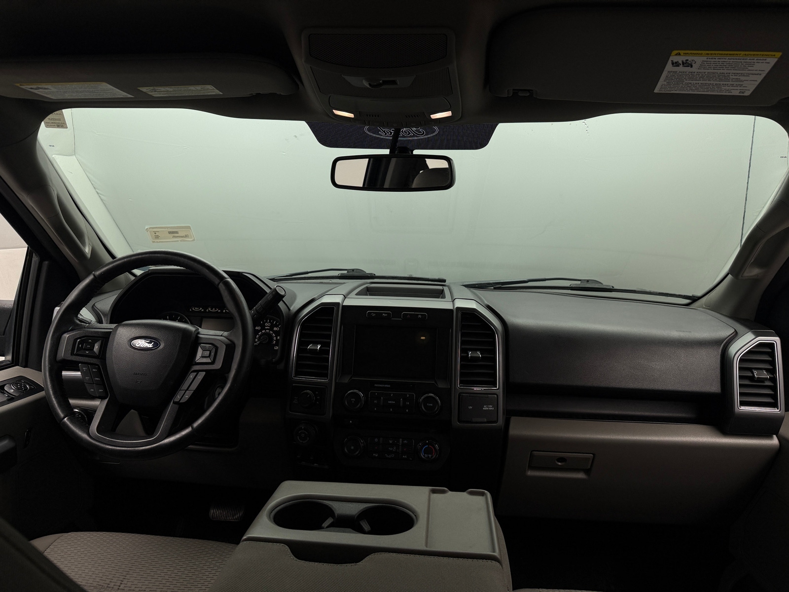 Thumbnail: 2018 Ford Econoline - 3