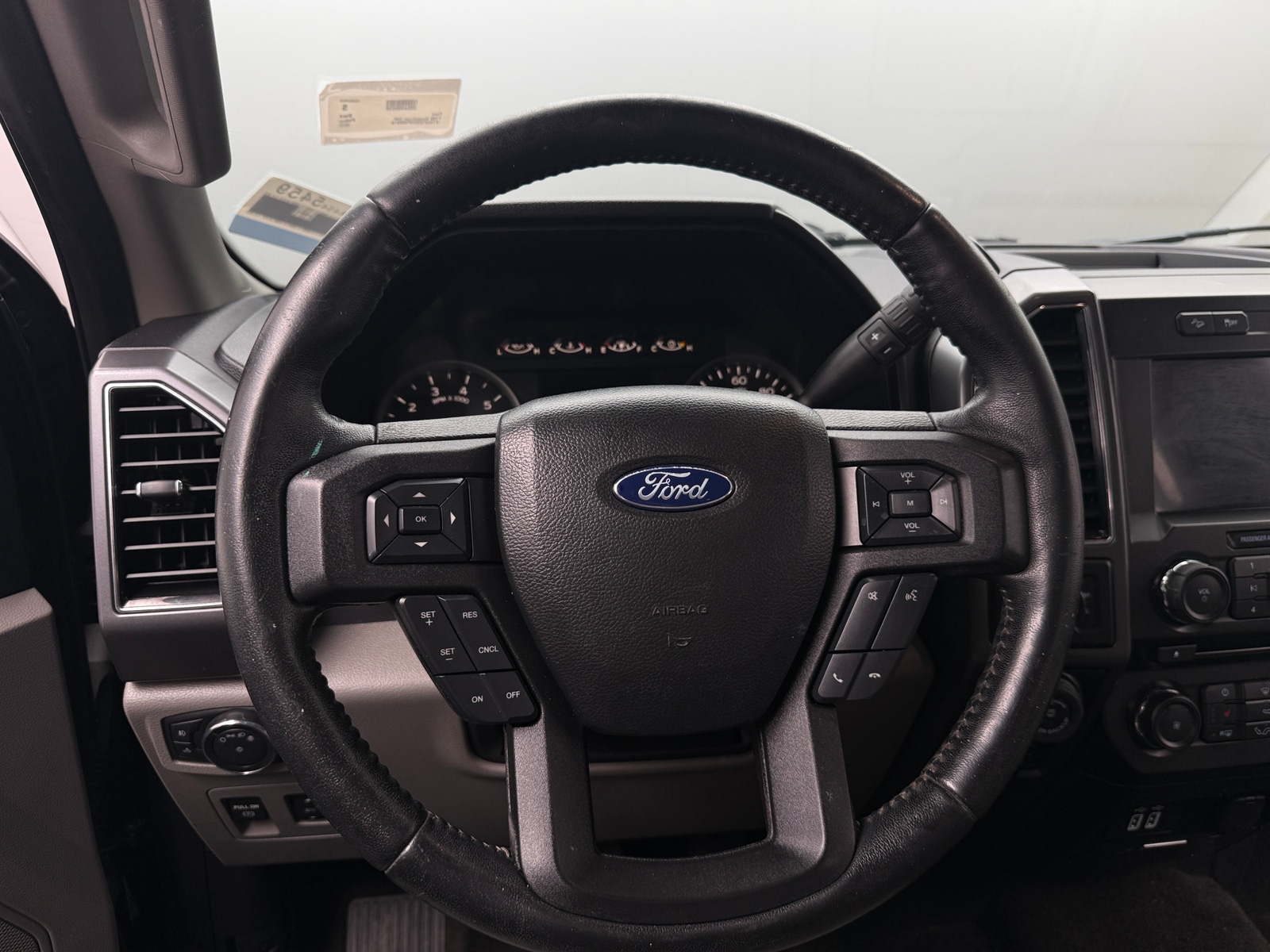 Thumbnail: 2018 Ford Econoline - 5