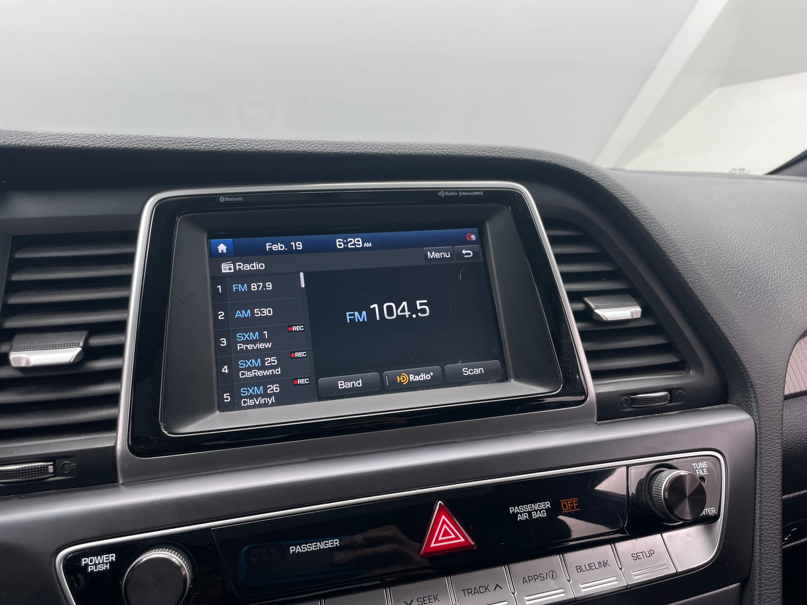 Thumbnail: 2019 Hyundai Sonata - 4