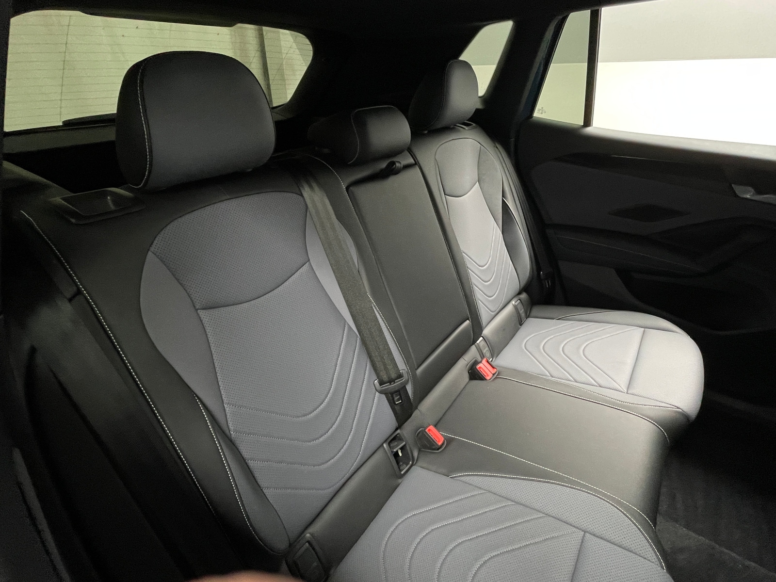 Thumbnail: 2025 Volkswagen Tiguan - 5