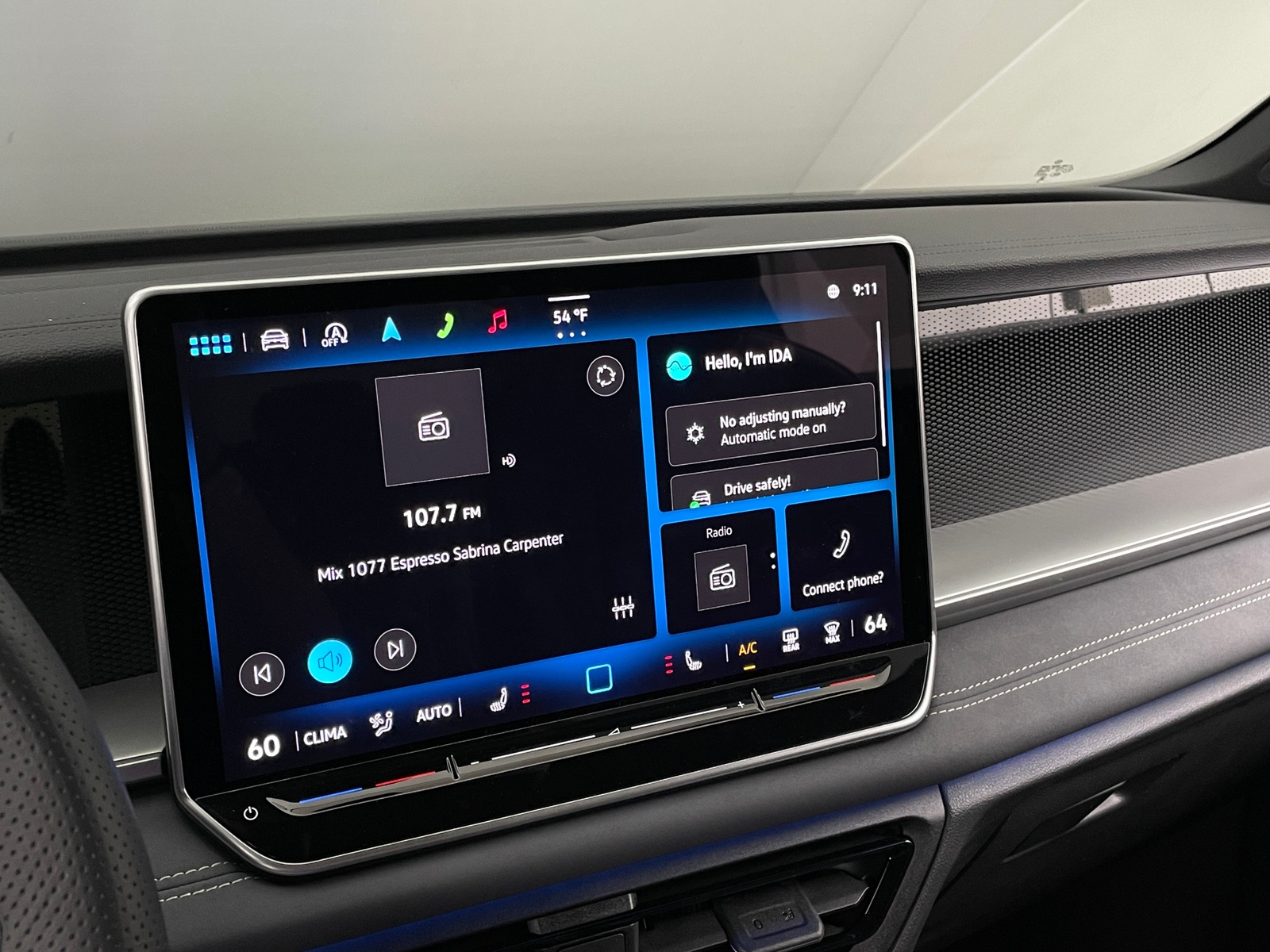 Thumbnail: 2025 Volkswagen Tiguan - 3