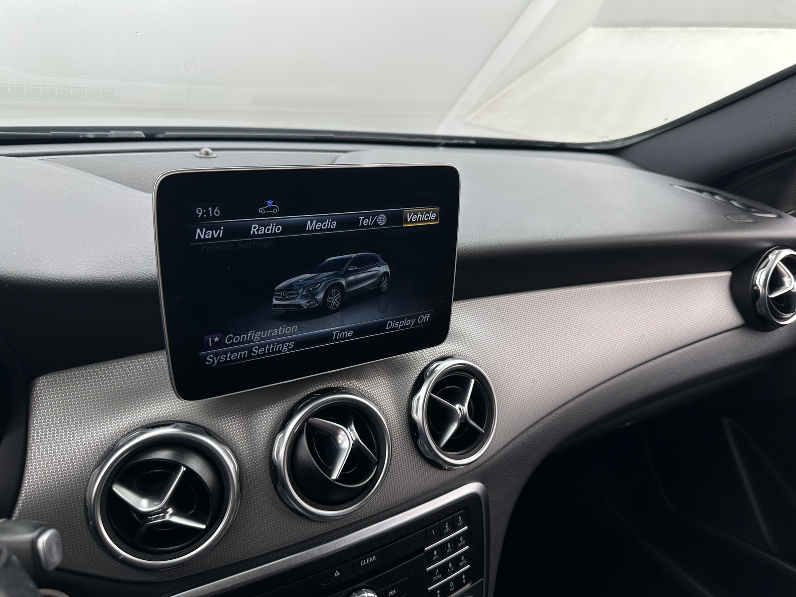 Thumbnail: 2019 Mercedes-Benz GLA - 3