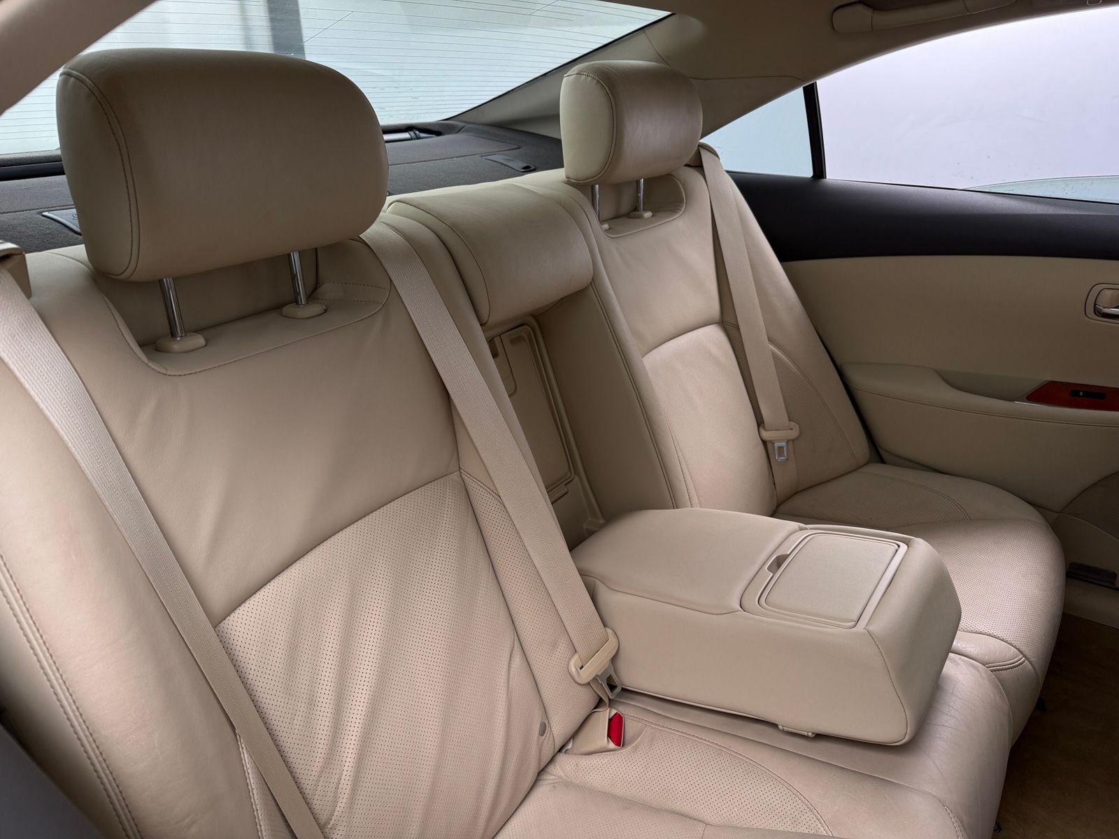 Thumbnail: 2010 Lexus ES - 5