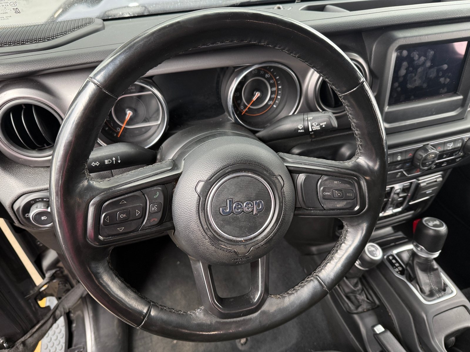 Thumbnail: 2022 Jeep Wrangler - 5