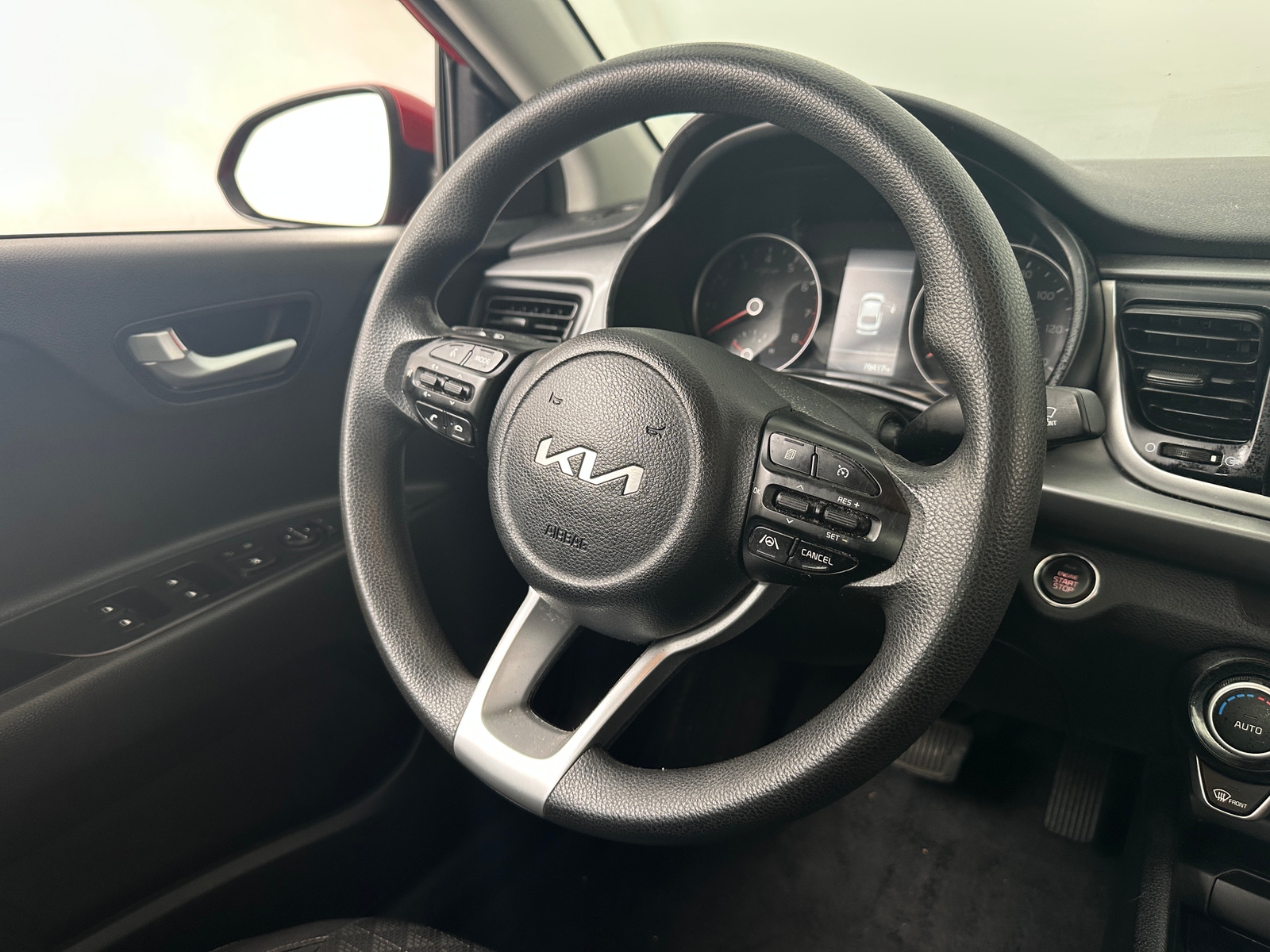 Thumbnail: 2023 Kia Rio - 5