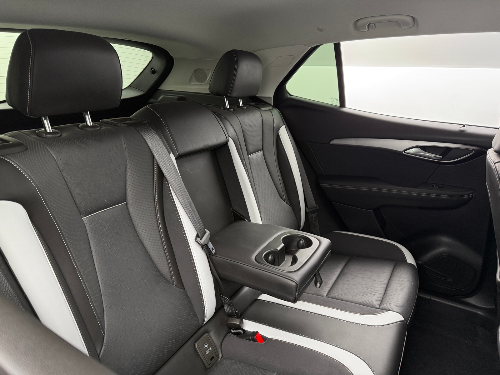 Thumbnail: 2024 Buick Envision - 5