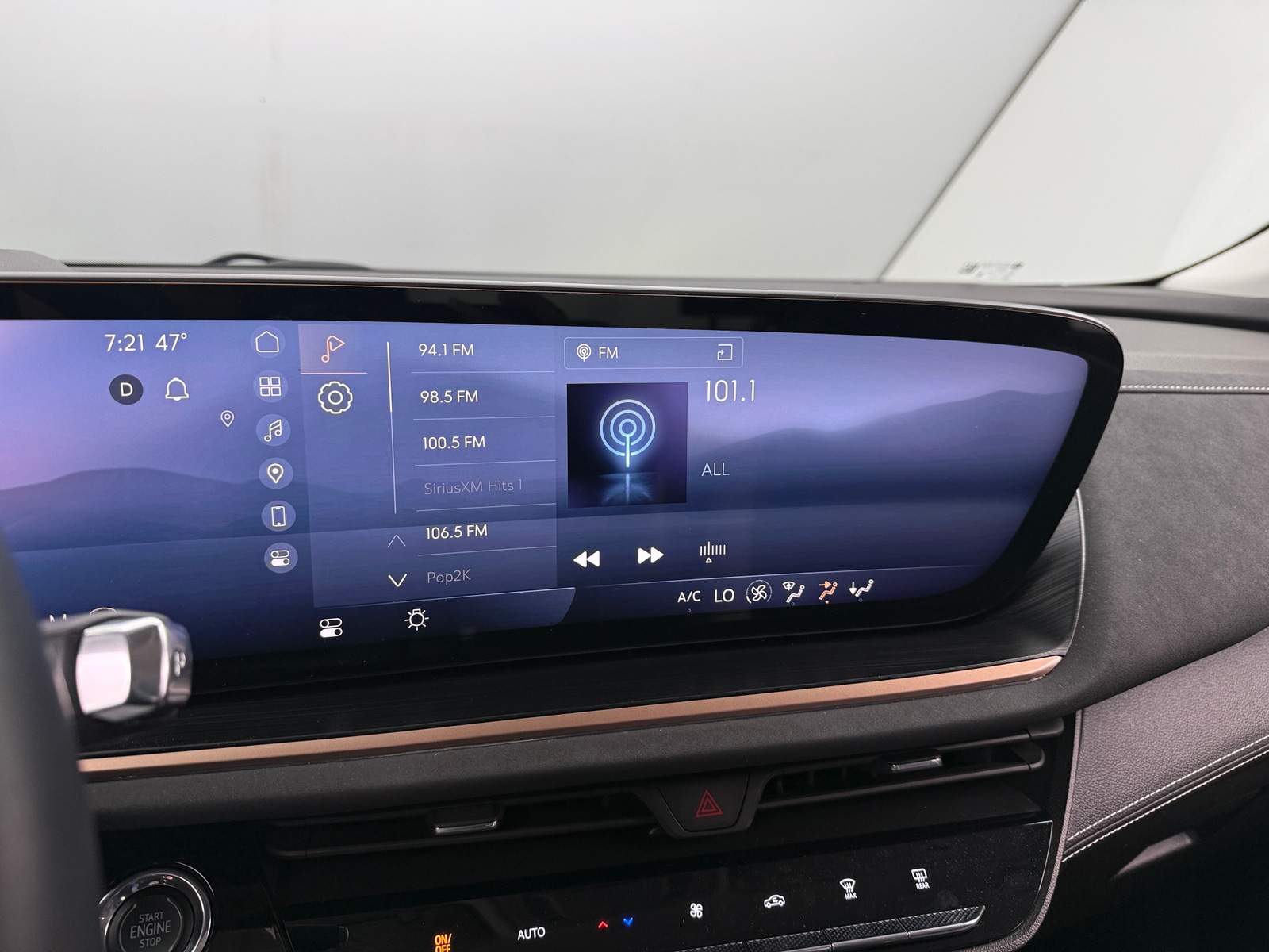 Thumbnail: 2024 Buick Envision - 3