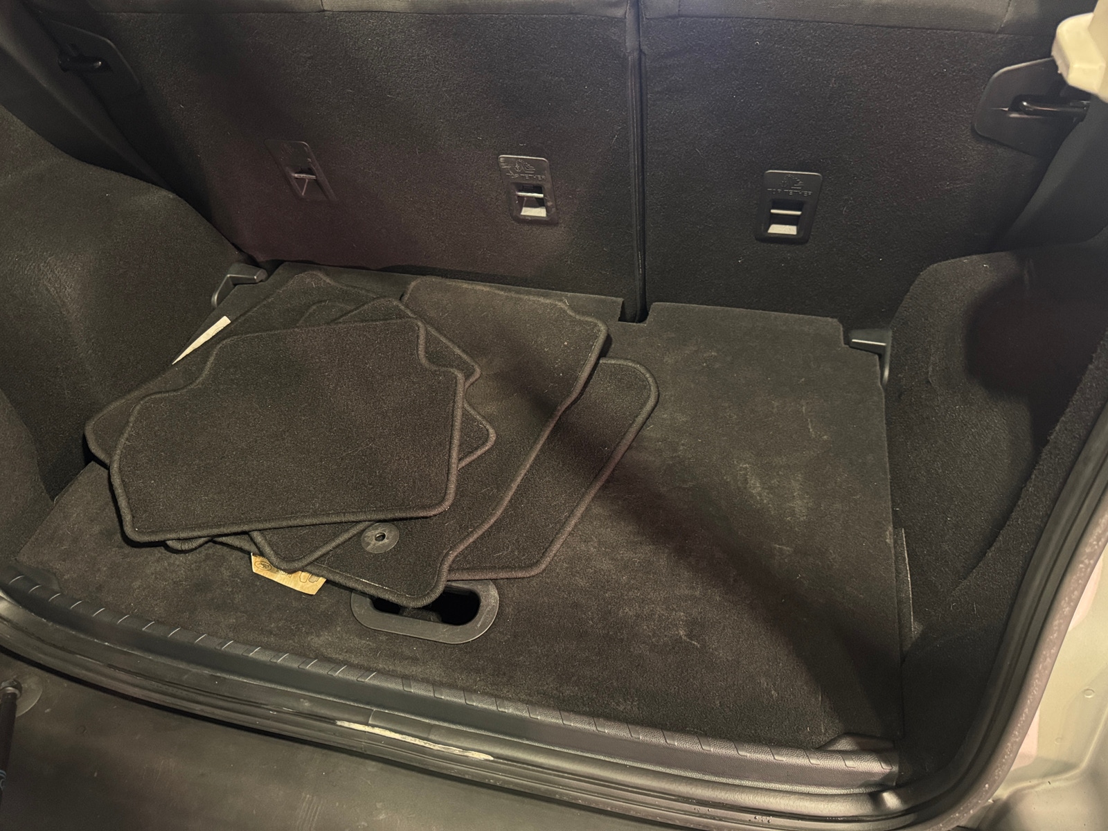 Thumbnail: 2019 Ford EcoSport - 7