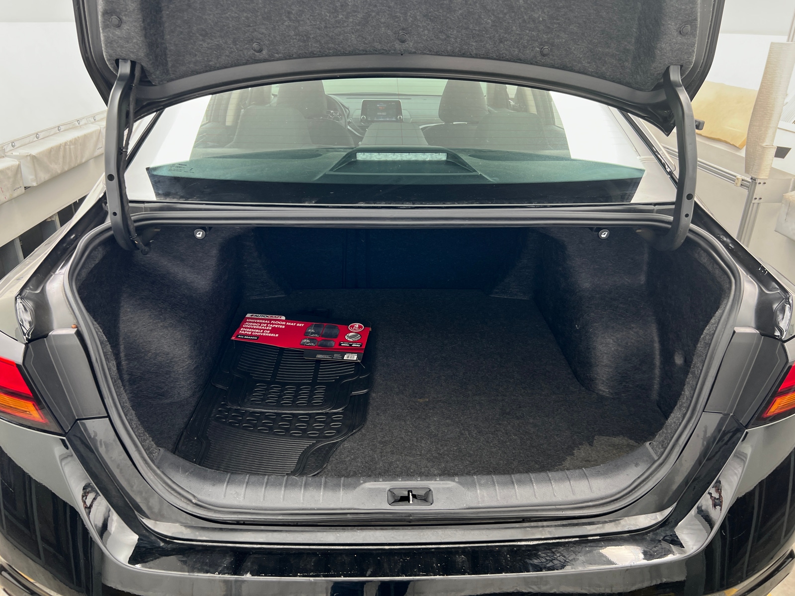 Thumbnail: 2025 Nissan Altima - 7