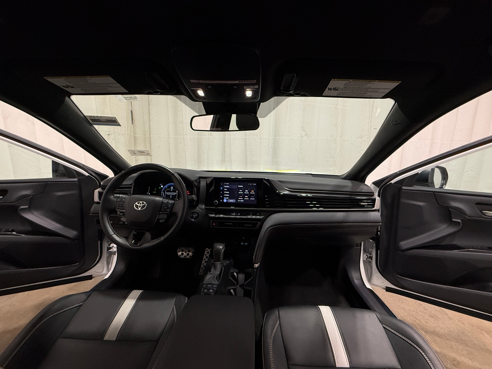 Thumbnail: 2025 Toyota Camry - 3