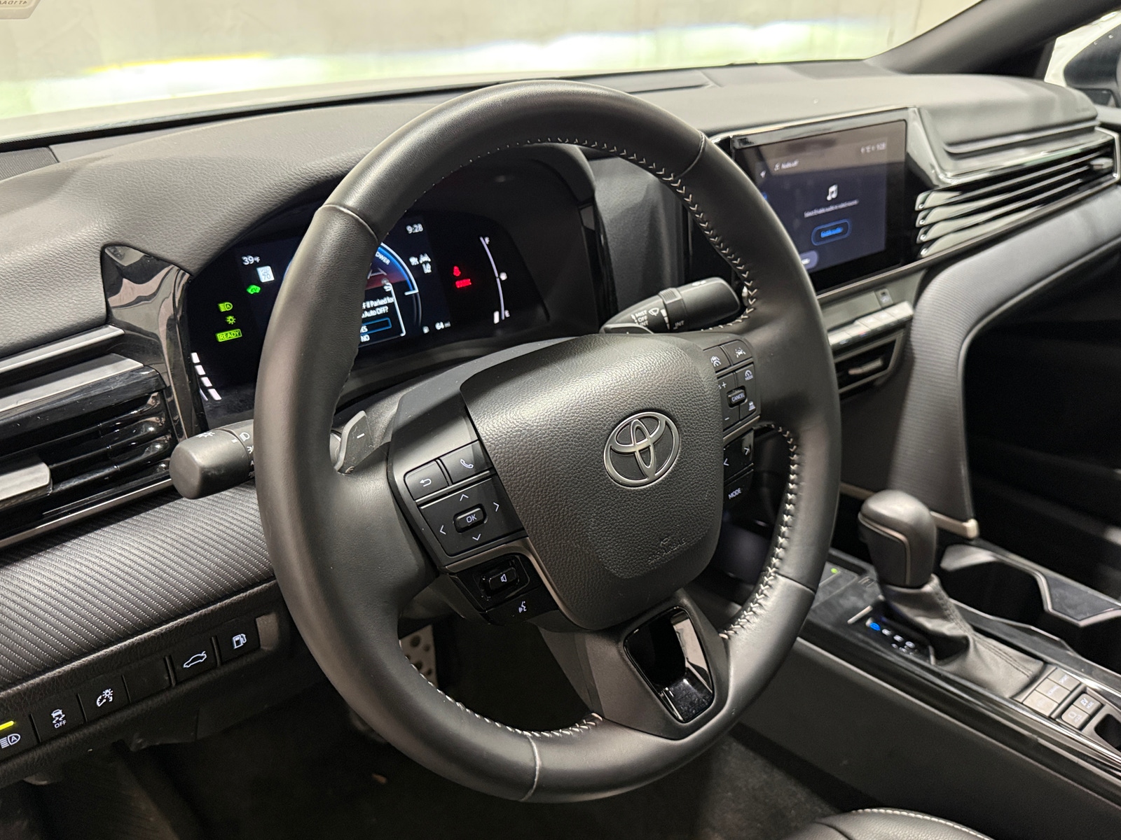 Thumbnail: 2025 Toyota Camry - 5