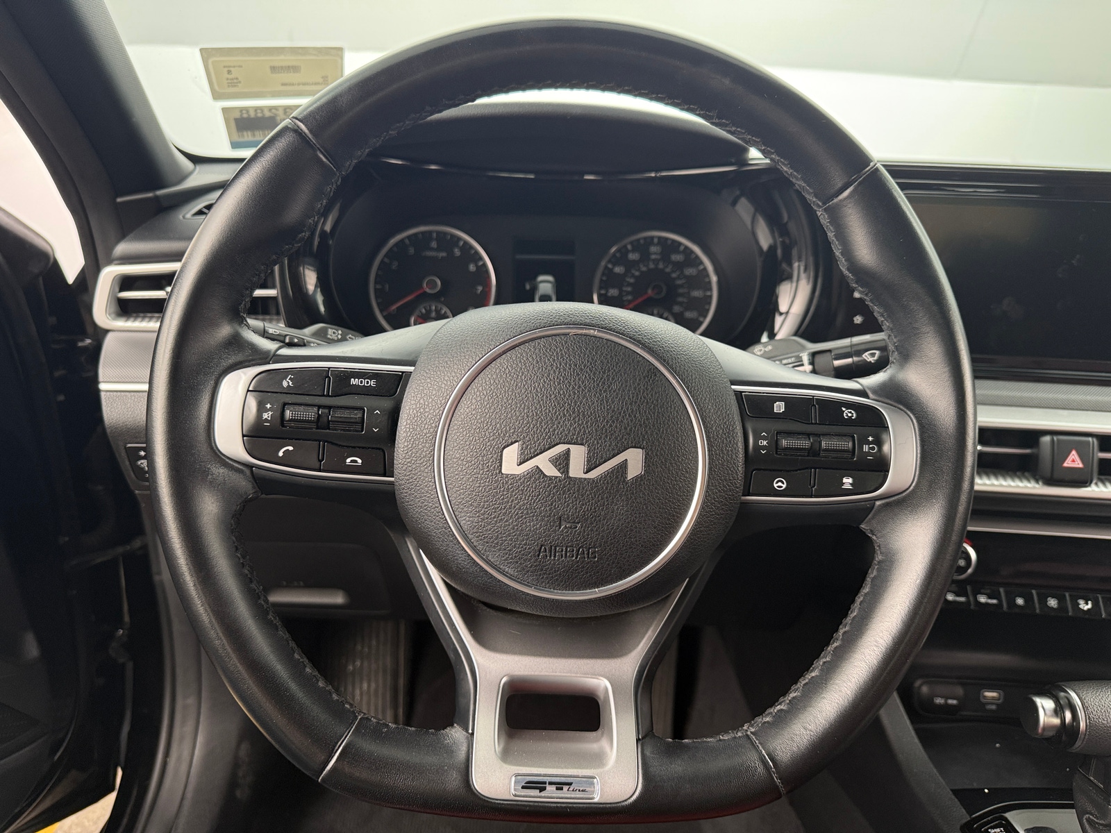 Thumbnail: 2023 Kia K5 - 4