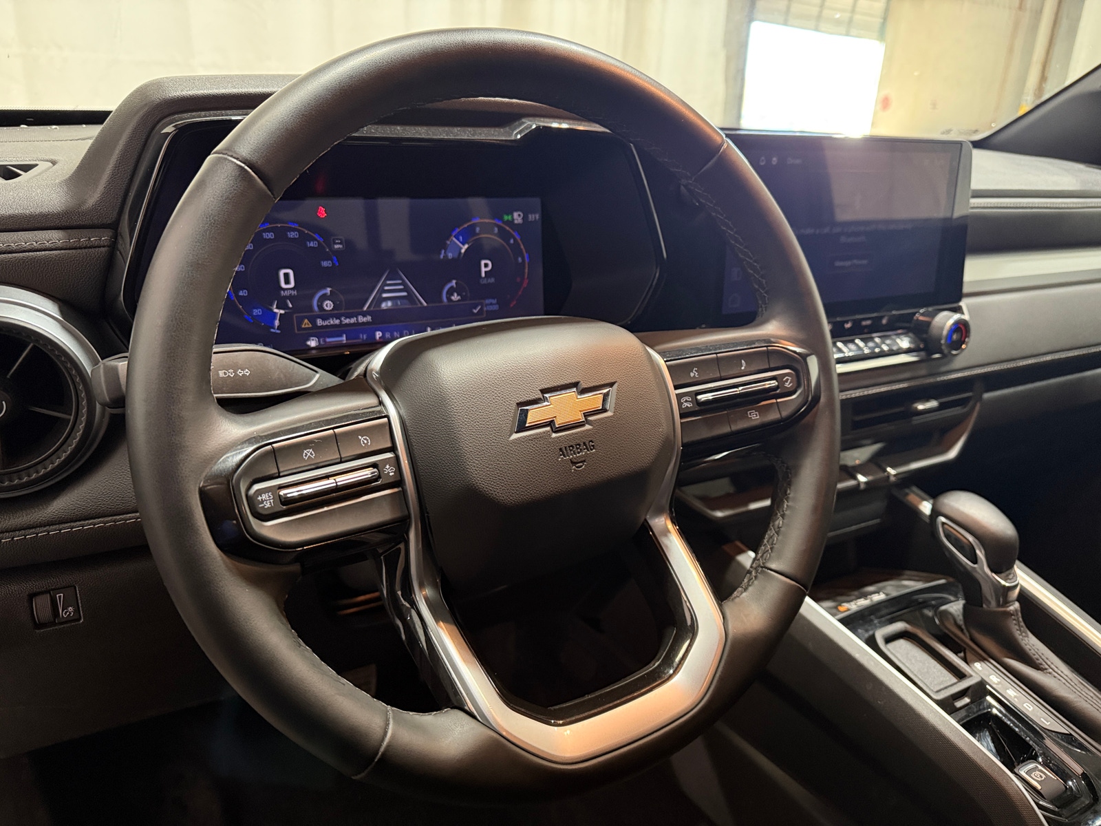 Thumbnail: 2024 Chevrolet Colorado - 5