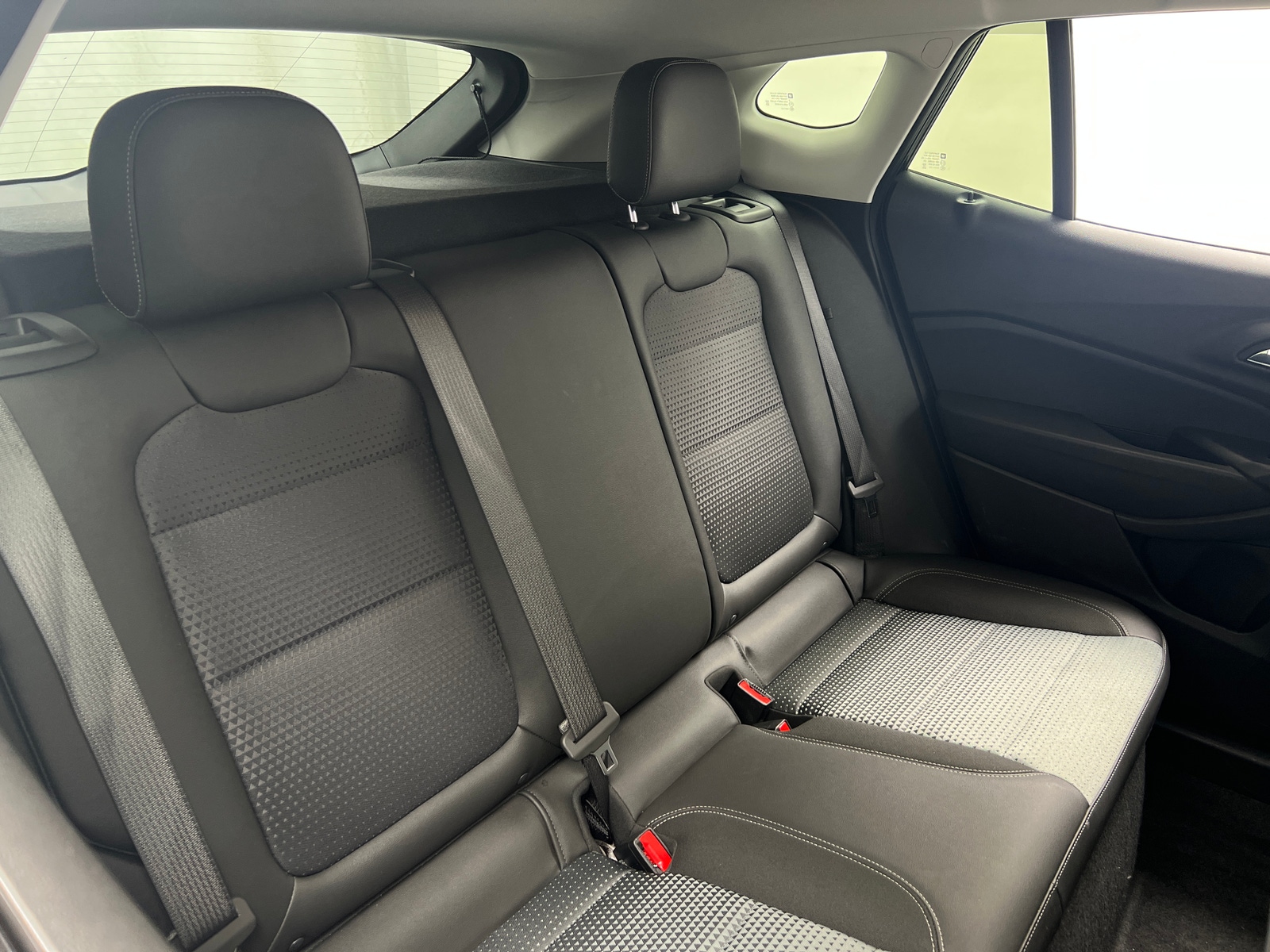 Thumbnail: 2025 Chevrolet Trax - 6