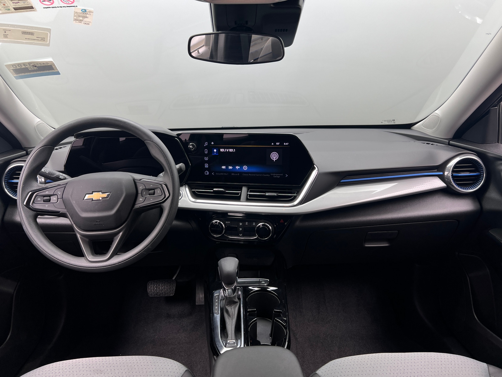 Thumbnail: 2025 Chevrolet Trax - 3