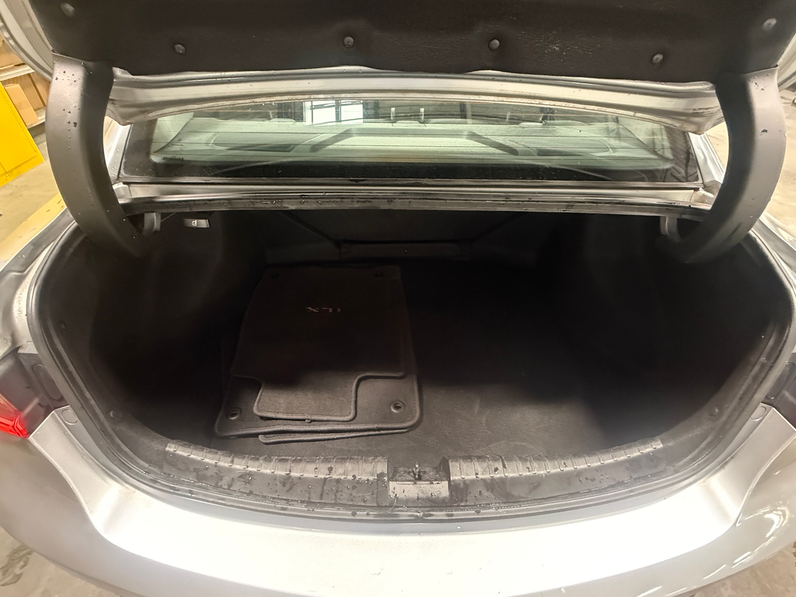 Thumbnail: 2019 Acura ILX - 6