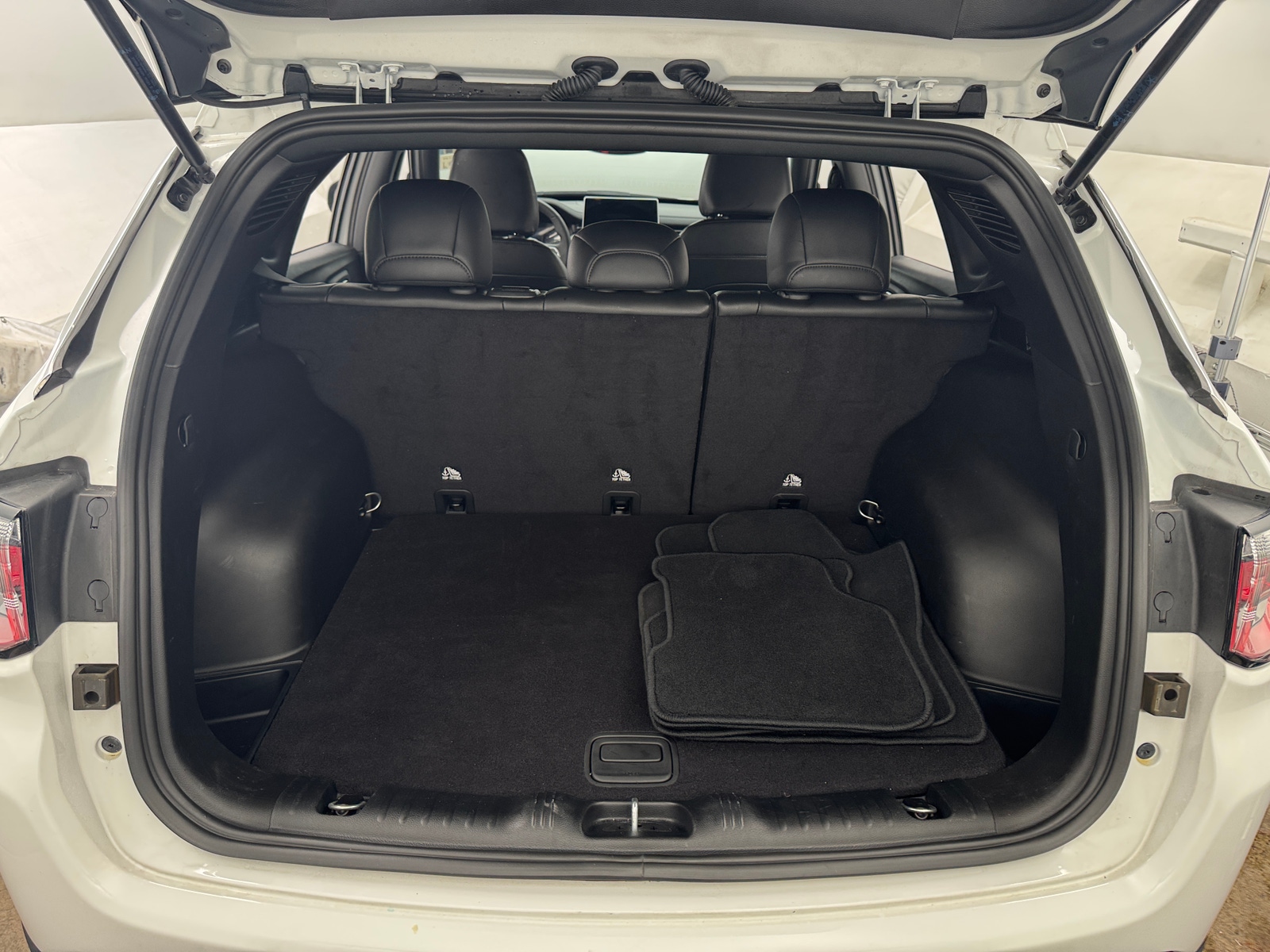 Thumbnail: 2024 Jeep Compass - 7