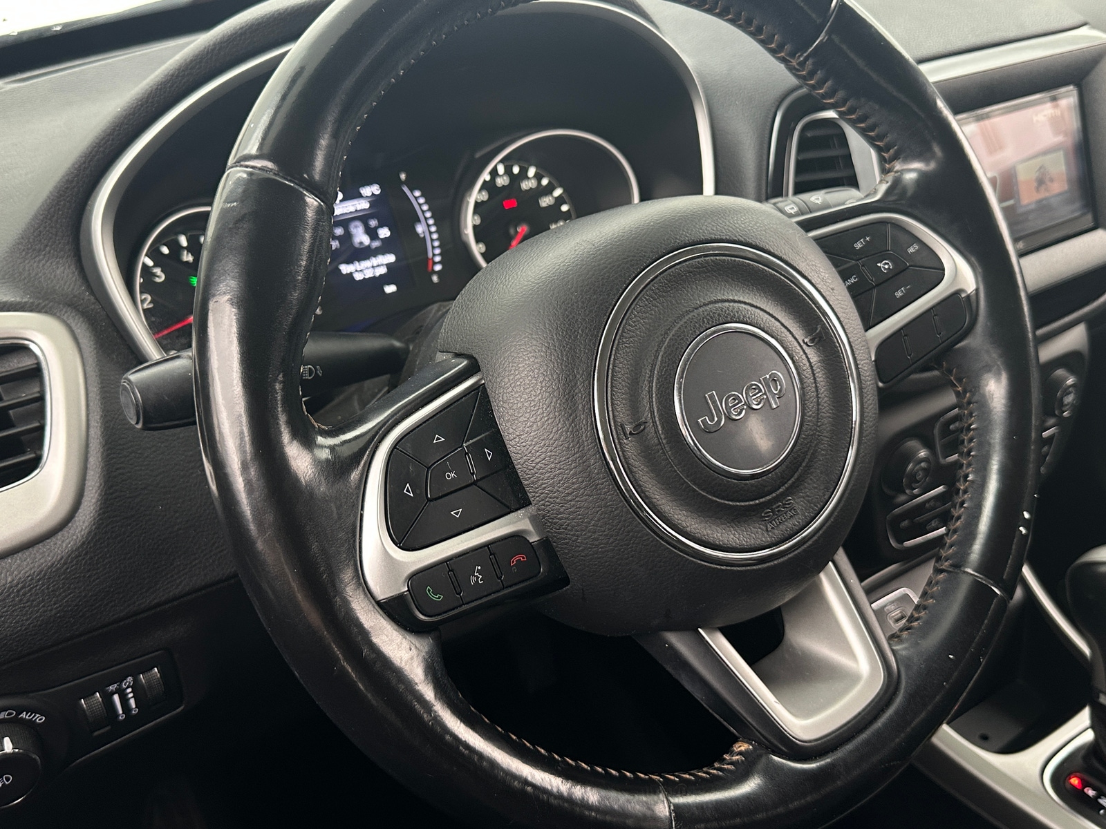 Thumbnail: 2020 Jeep Compass - 5